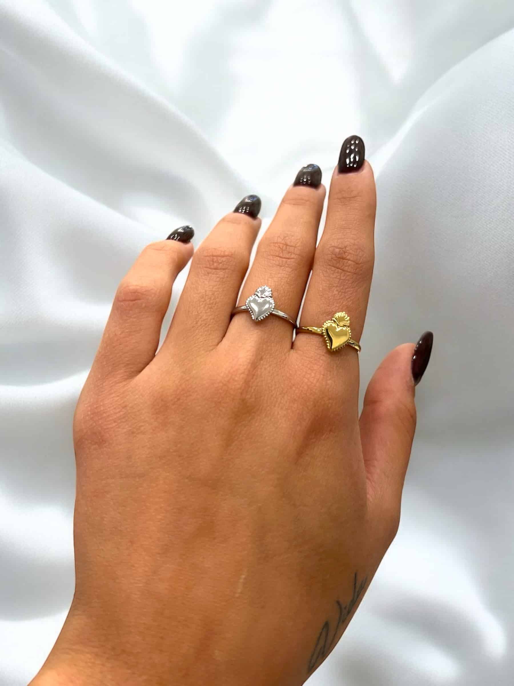 Anello cuore sacro image 0