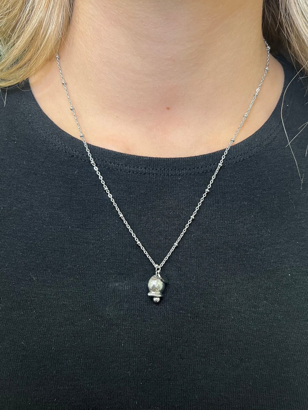 Collana campanella