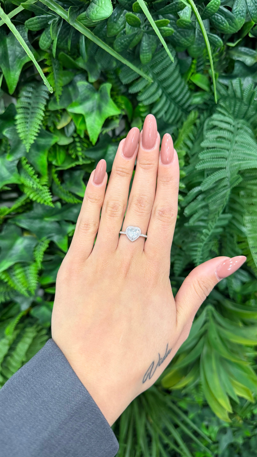 Anello solitario cuore